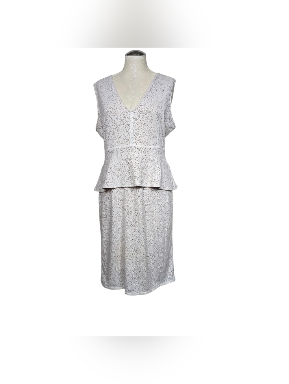 Bcbgmaxazria Juliene Lace Peplum Dress White Sleeveless Back Zip Lined L